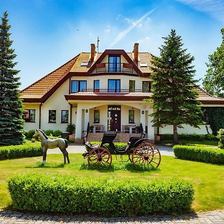 Ranczo Mustafa Villa Bobolin Exteriör bild